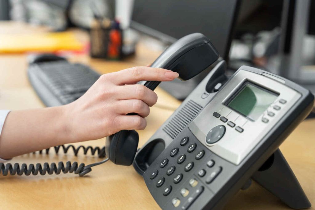 Arrange periodic calls with customers